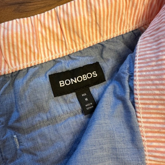 Bonobos new pink and white seersucker pants. - Picture 3 of 3